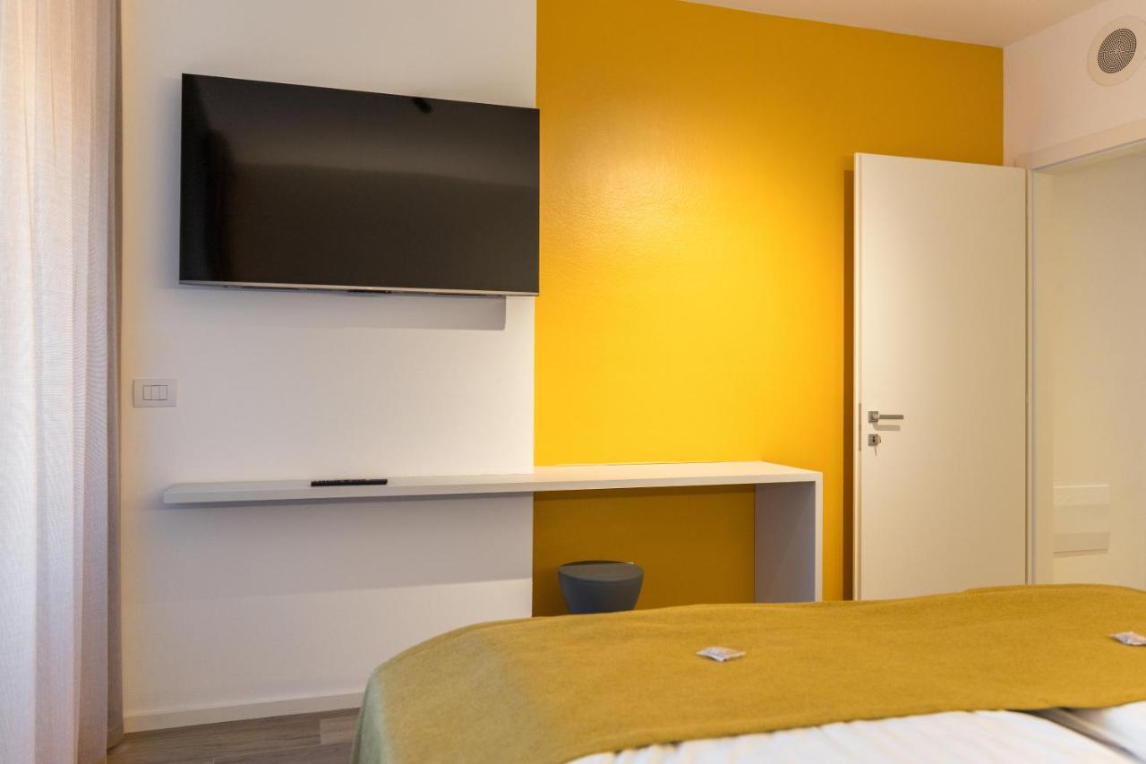 Boutique Apartments By Annalisa Torbole Sul Garda Kültér fotó