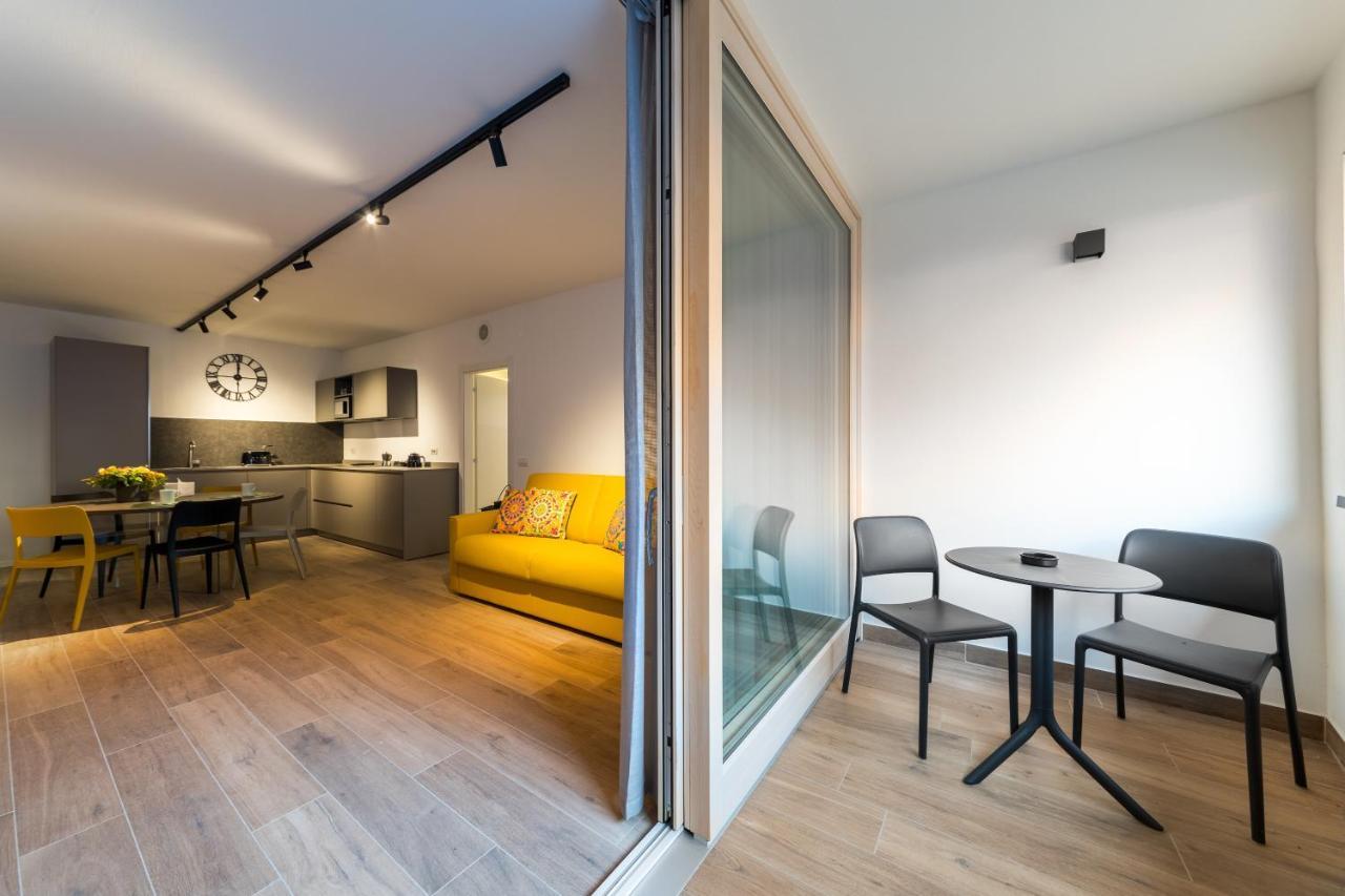 Boutique Apartments By Annalisa Torbole Sul Garda Kültér fotó