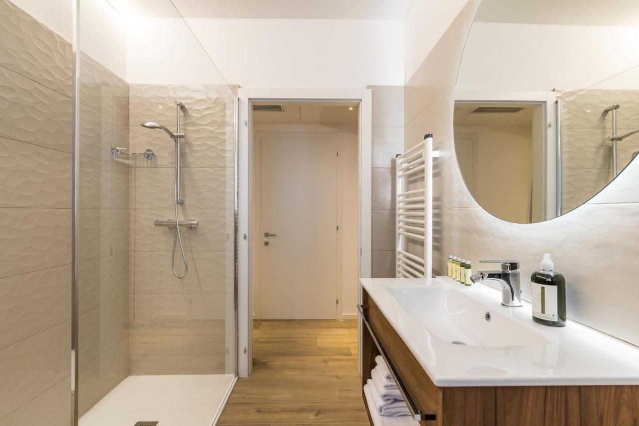 Boutique Apartments By Annalisa Torbole Sul Garda Kültér fotó