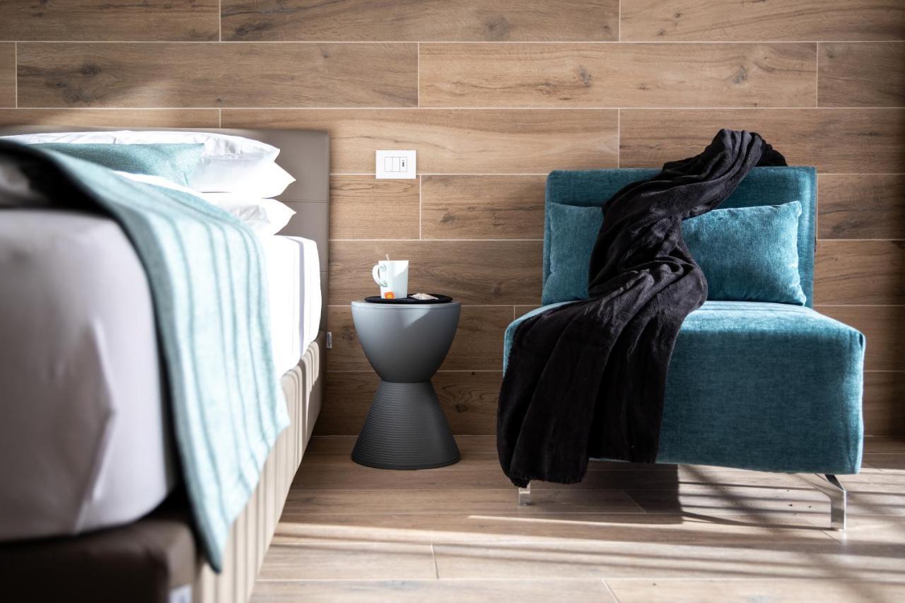 Boutique Apartments By Annalisa Torbole Sul Garda Kültér fotó