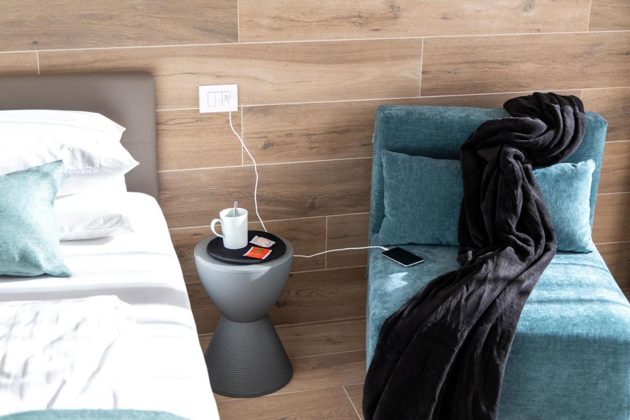 Boutique Apartments By Annalisa Torbole Sul Garda Kültér fotó