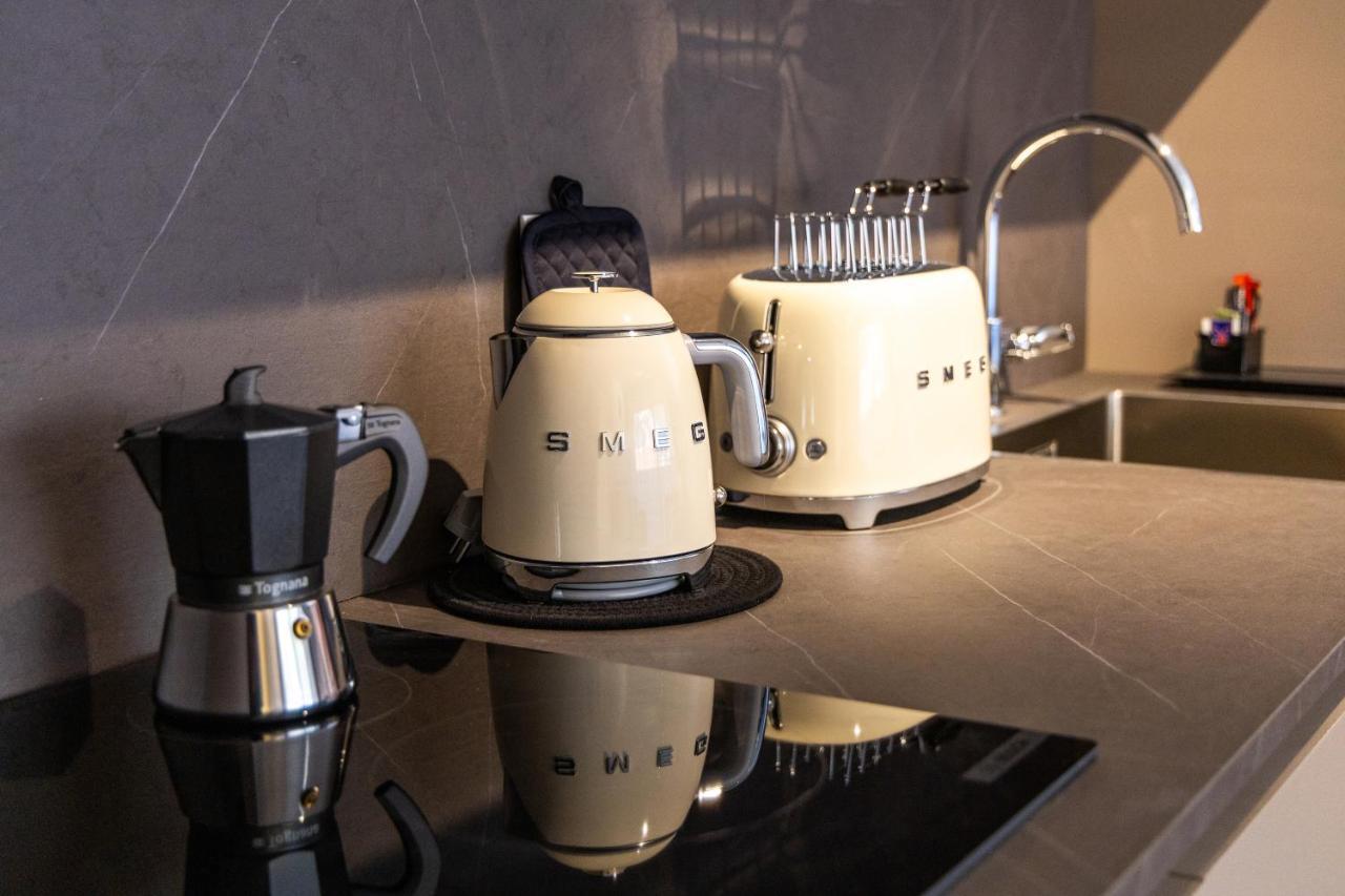 Boutique Apartments By Annalisa Torbole Sul Garda Kültér fotó