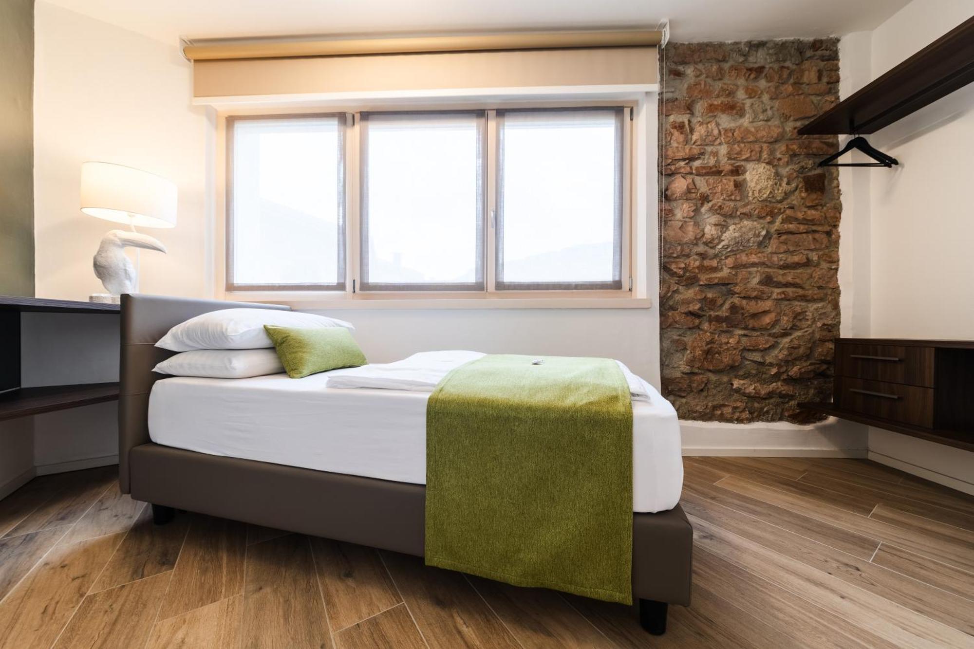 Boutique Apartments By Annalisa Torbole Sul Garda Kültér fotó