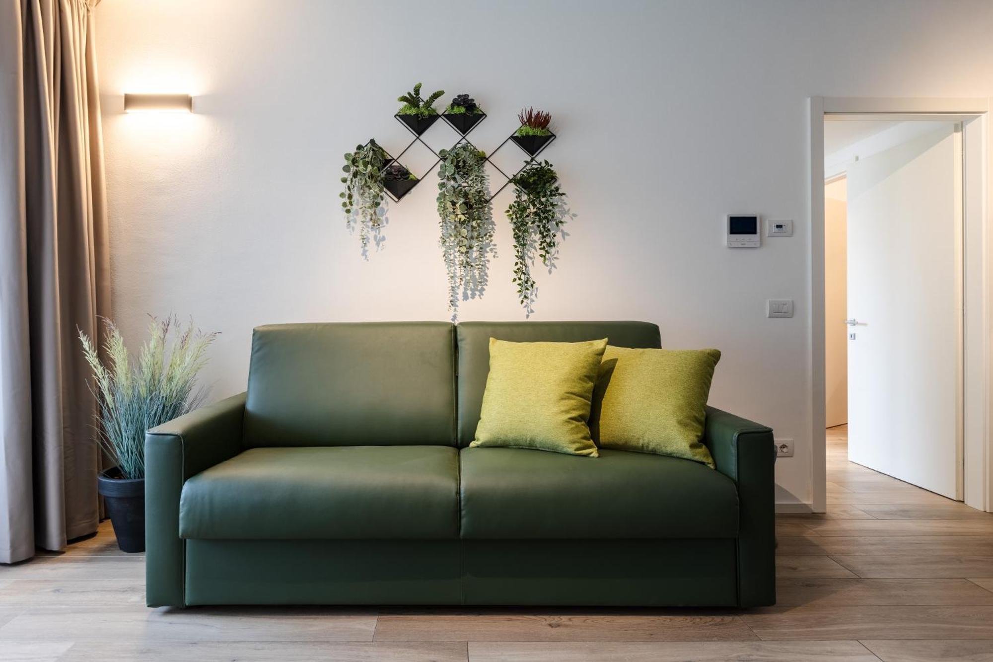 Boutique Apartments By Annalisa Torbole Sul Garda Kültér fotó
